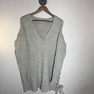Free People‎ Gray Oversized V-Neck Sweater with Lace-Up Detail Size Small